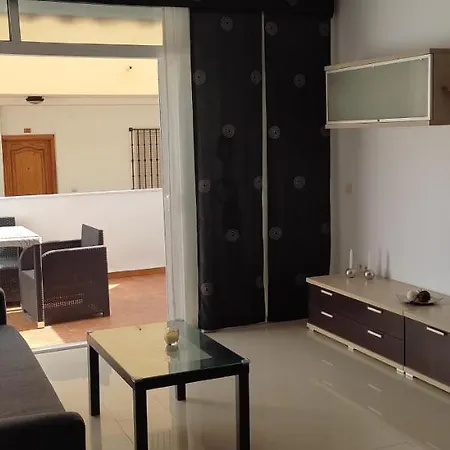 Alire Yucas Διαμέρισμα